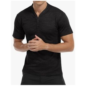 NWT! Men's Black Tee Shirt